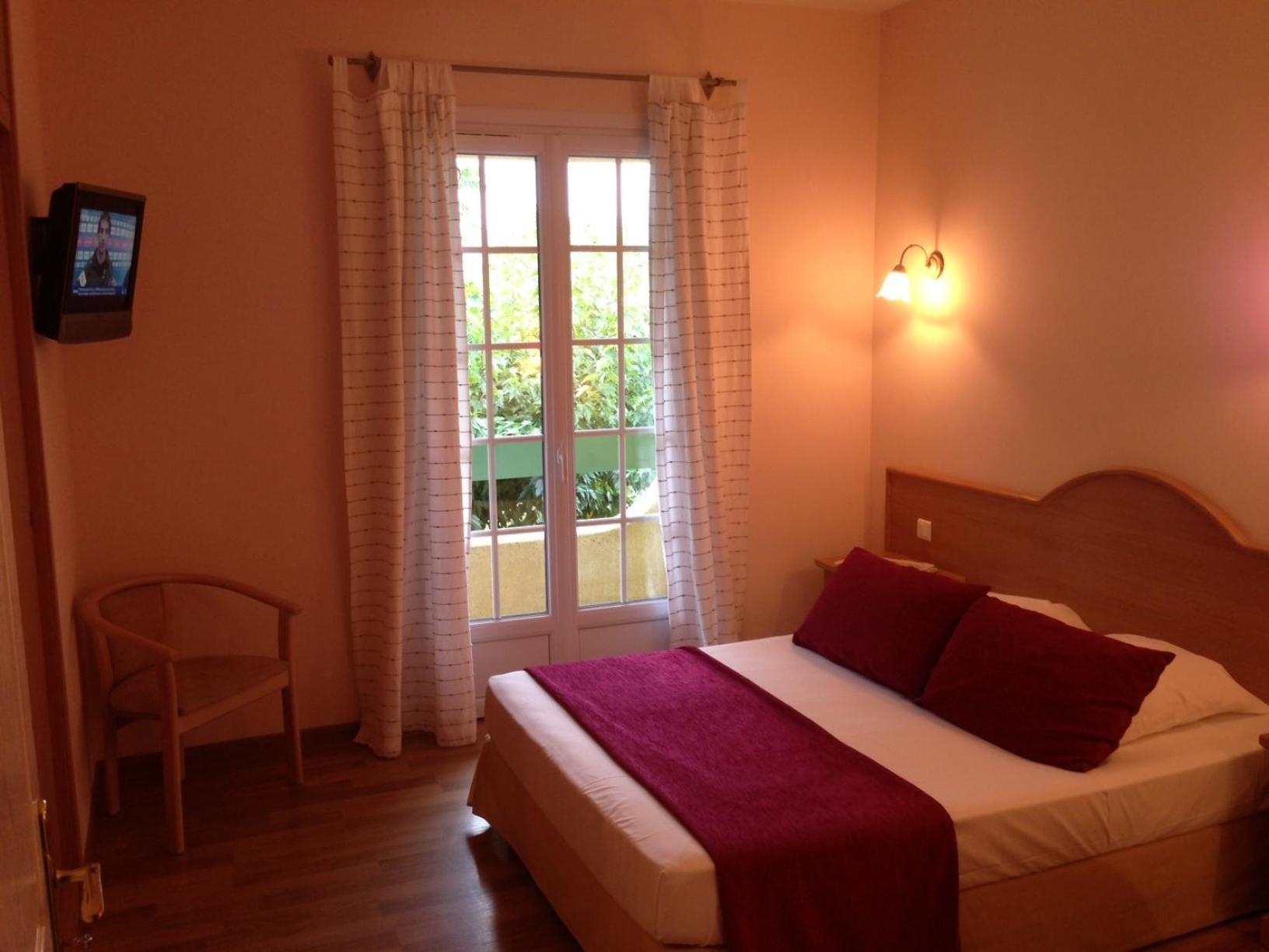 Auberge Les Oliviers Lucciana  Exterior foto